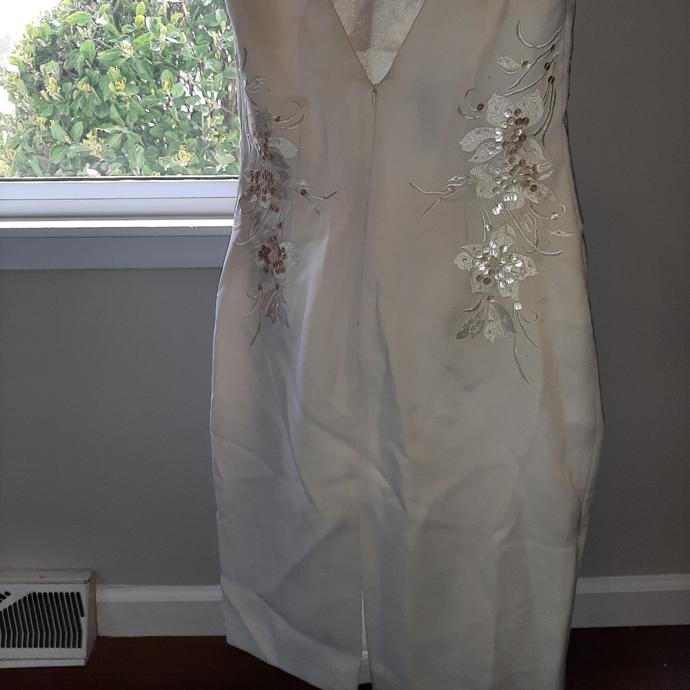 White house black market white formal dress - Picture 4 of 10